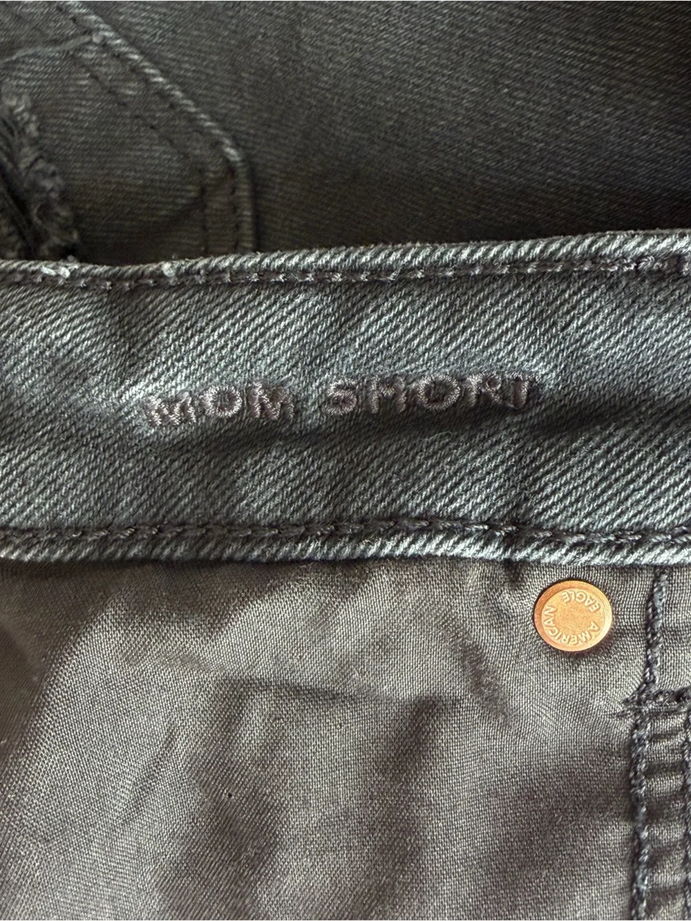 American Eagle Distressed Black Denim Cutoff Mom Shorts Size 4